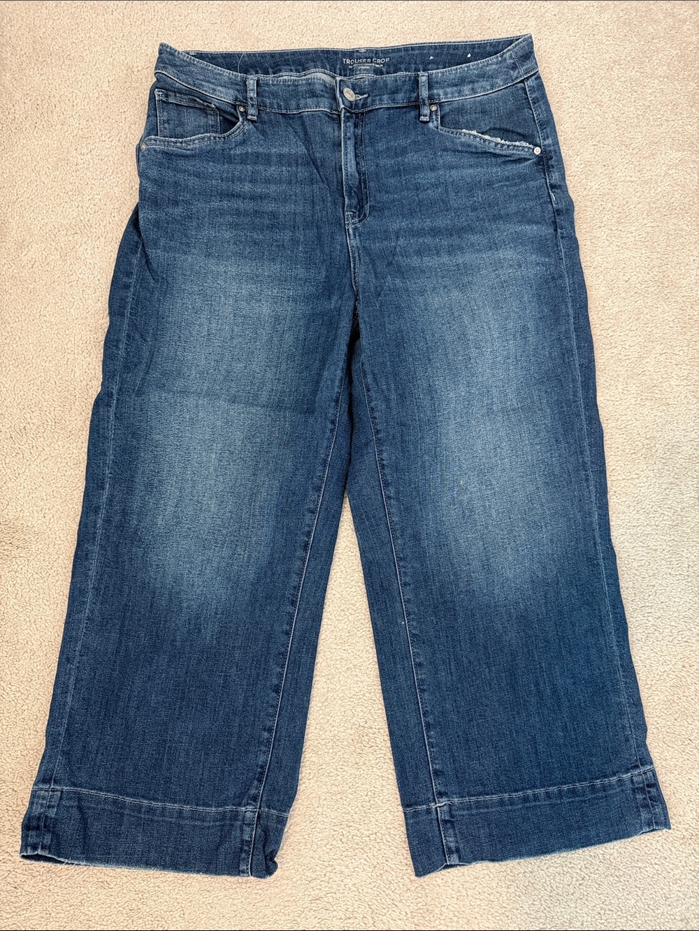 Chico’s 12 trouser crop jeans 👖